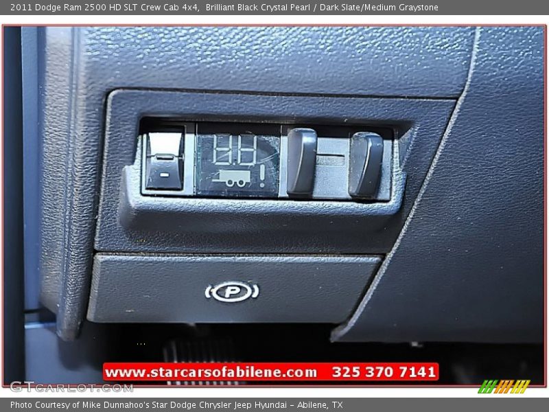 Brilliant Black Crystal Pearl / Dark Slate/Medium Graystone 2011 Dodge Ram 2500 HD SLT Crew Cab 4x4