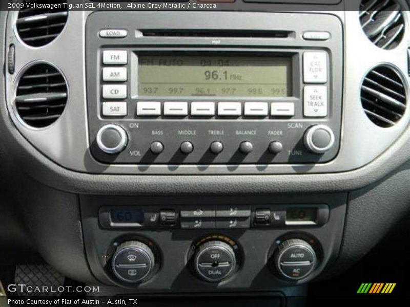 Alpine Grey Metallic / Charcoal 2009 Volkswagen Tiguan SEL 4Motion
