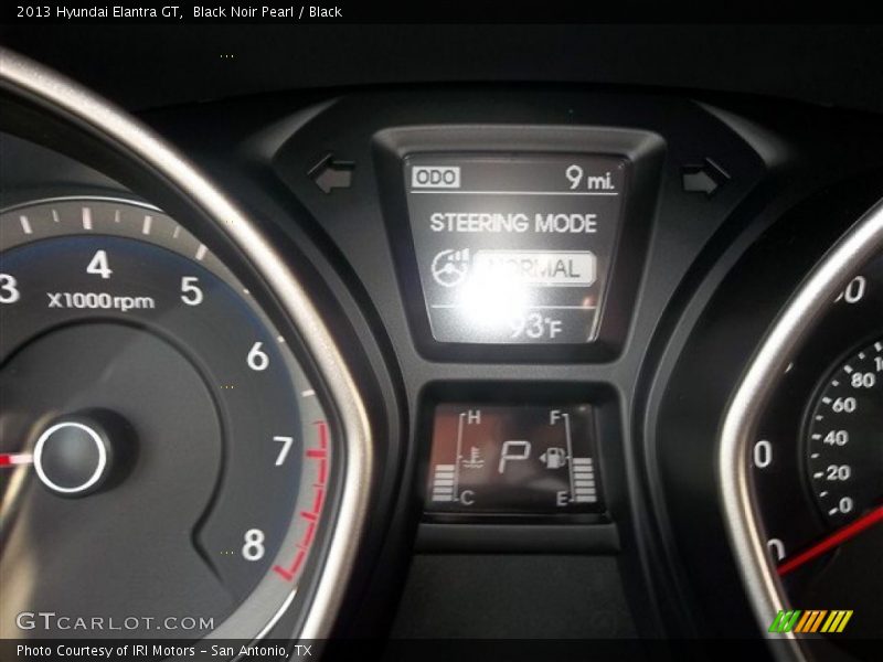 Black Noir Pearl / Black 2013 Hyundai Elantra GT