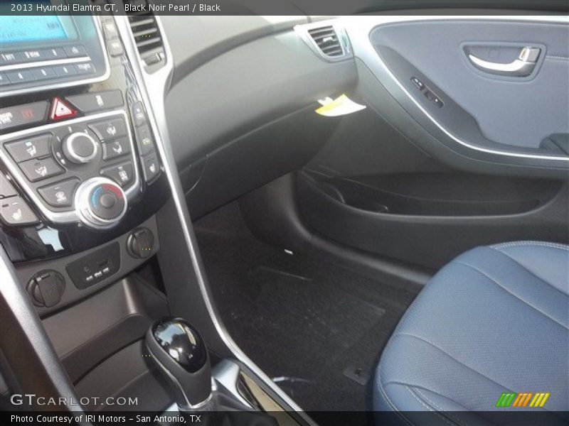Black Noir Pearl / Black 2013 Hyundai Elantra GT