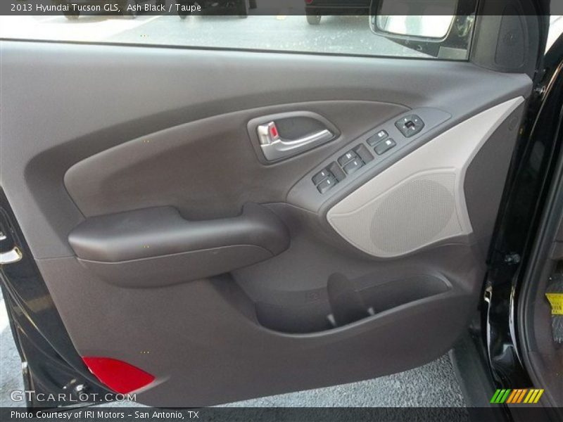Ash Black / Taupe 2013 Hyundai Tucson GLS