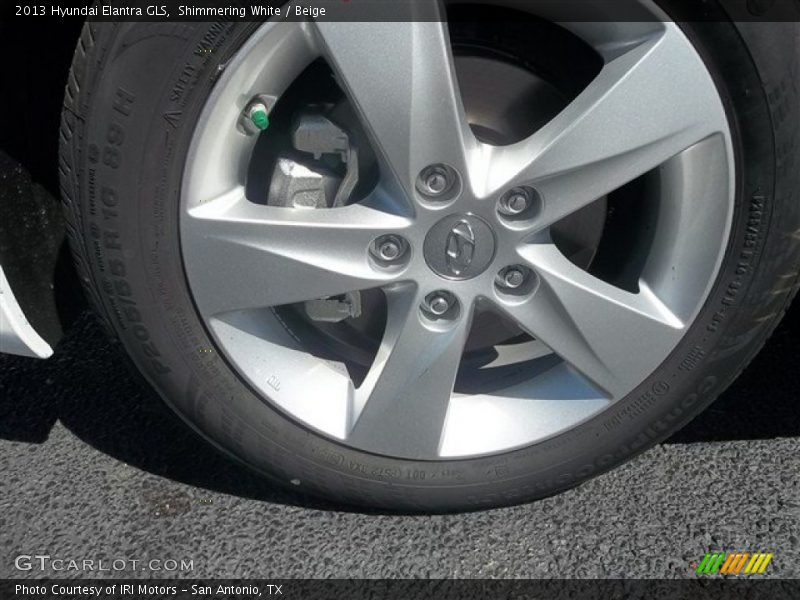 Shimmering White / Beige 2013 Hyundai Elantra GLS