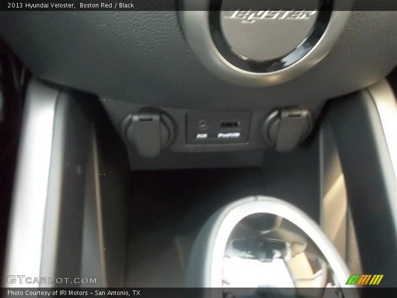 Boston Red / Black 2013 Hyundai Veloster