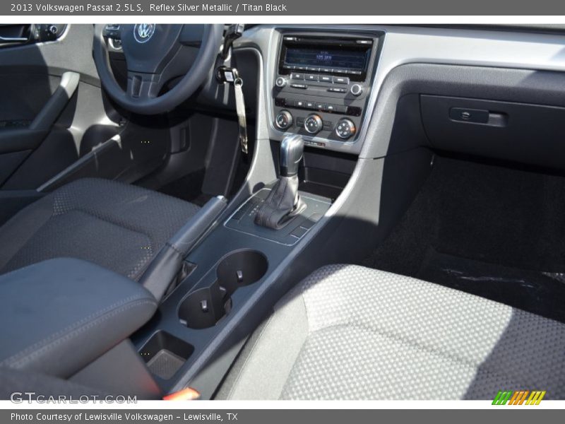Reflex Silver Metallic / Titan Black 2013 Volkswagen Passat 2.5L S