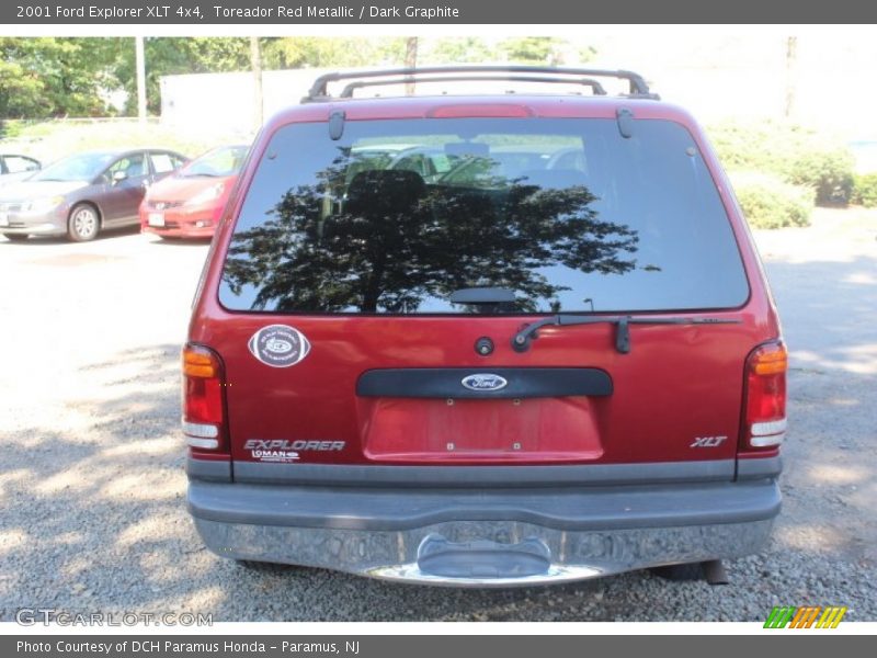 Toreador Red Metallic / Dark Graphite 2001 Ford Explorer XLT 4x4