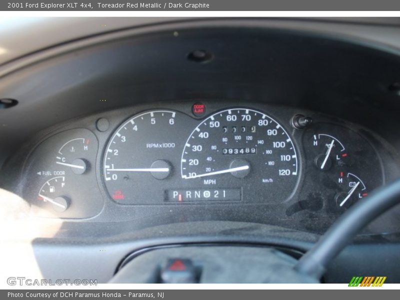 Toreador Red Metallic / Dark Graphite 2001 Ford Explorer XLT 4x4