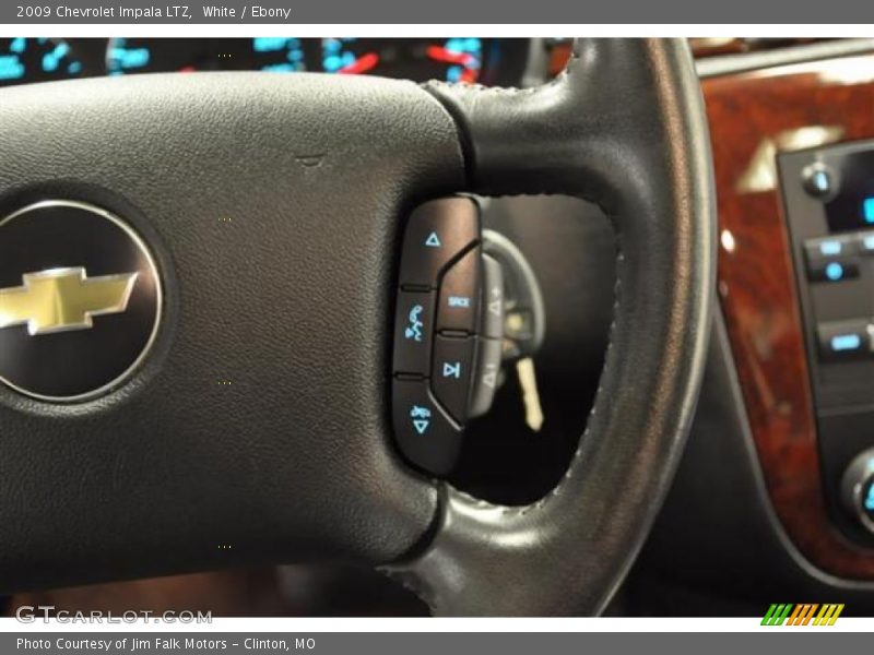 White / Ebony 2009 Chevrolet Impala LTZ