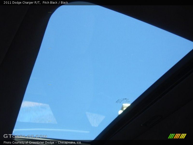 Pitch Black / Black 2011 Dodge Charger R/T