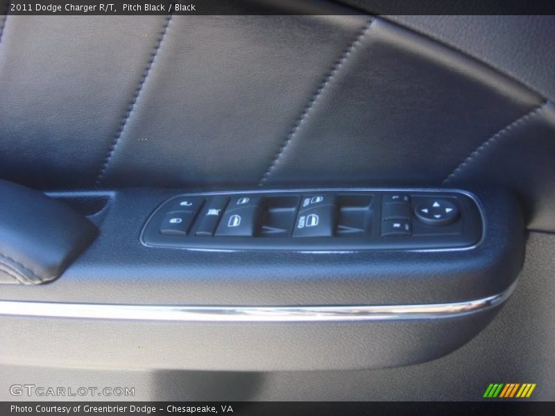 Pitch Black / Black 2011 Dodge Charger R/T