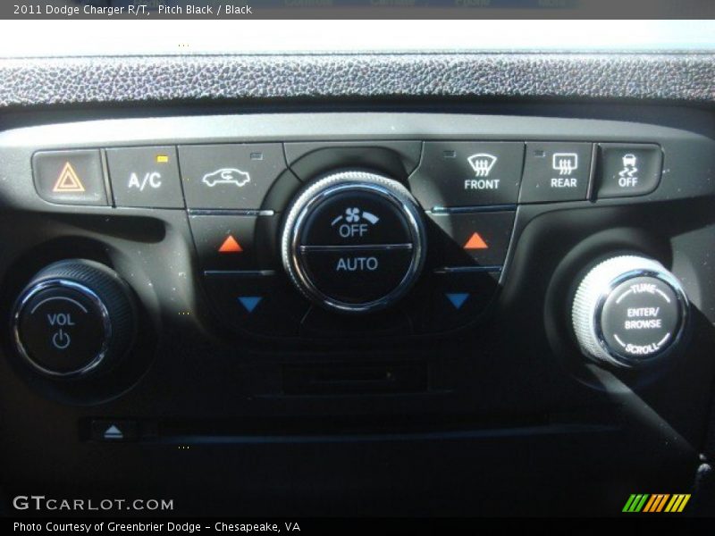 Pitch Black / Black 2011 Dodge Charger R/T