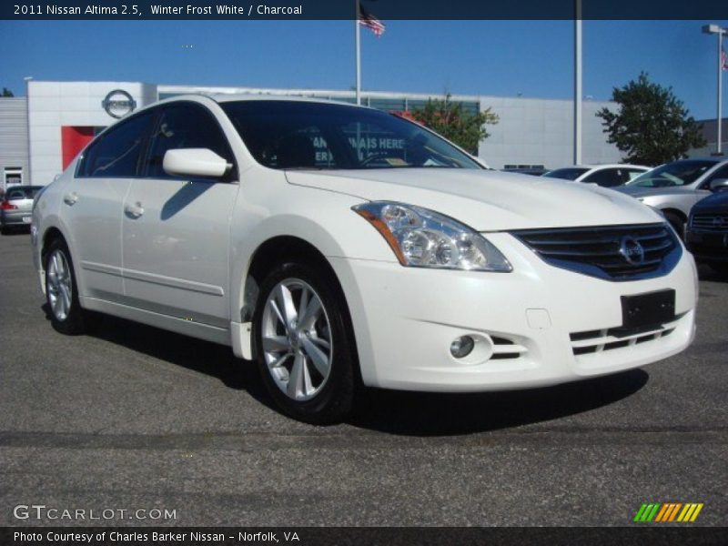 Winter Frost White / Charcoal 2011 Nissan Altima 2.5