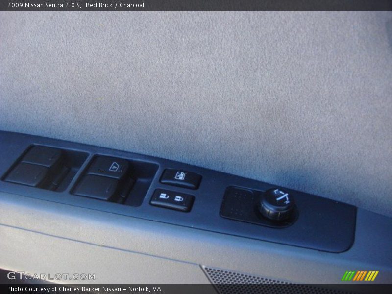 Red Brick / Charcoal 2009 Nissan Sentra 2.0 S