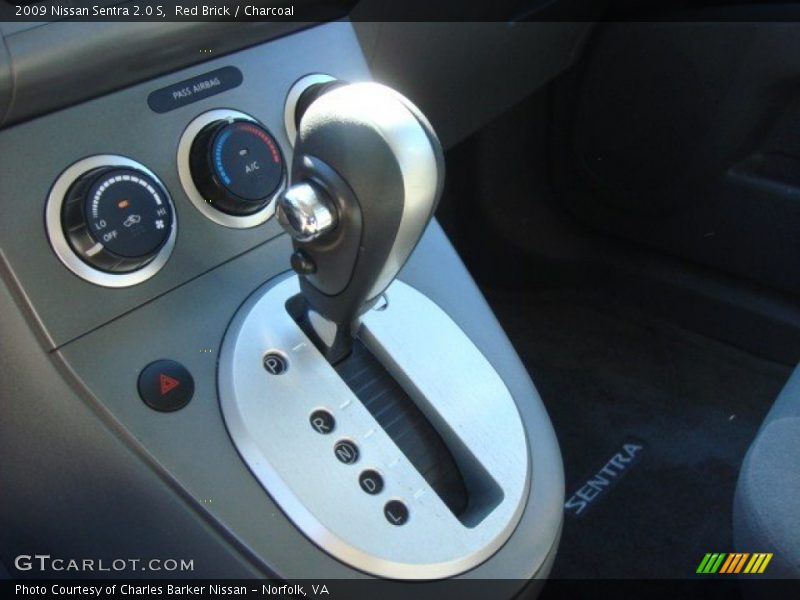 Red Brick / Charcoal 2009 Nissan Sentra 2.0 S