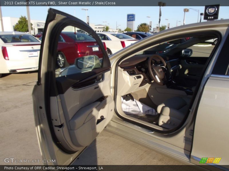 Silver Coast Metallic / Shale/Cocoa 2013 Cadillac XTS Luxury FWD