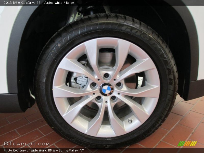  2013 X1 xDrive 28i Wheel