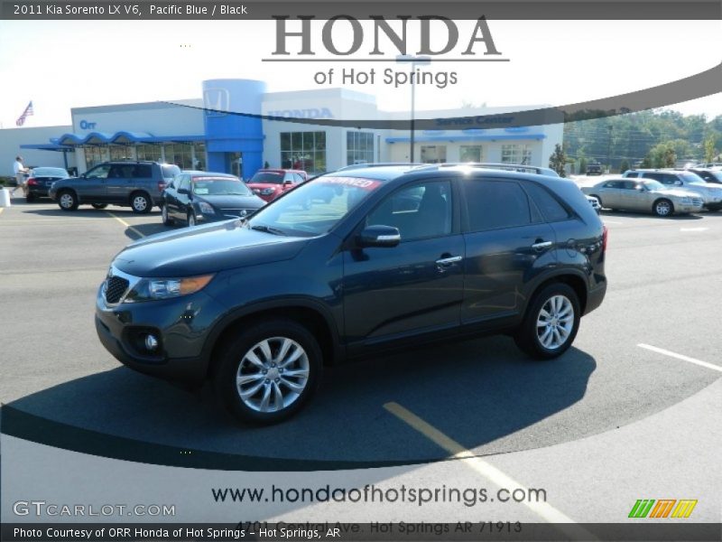 Pacific Blue / Black 2011 Kia Sorento LX V6
