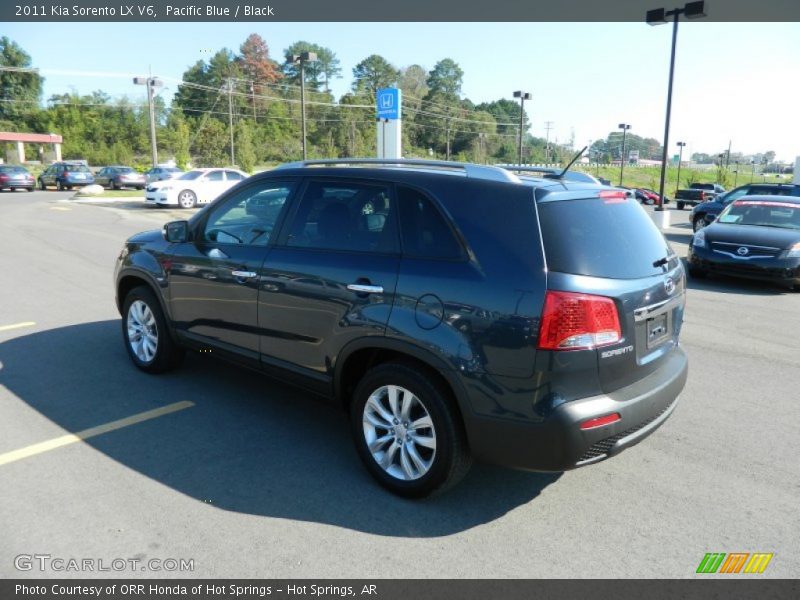 Pacific Blue / Black 2011 Kia Sorento LX V6