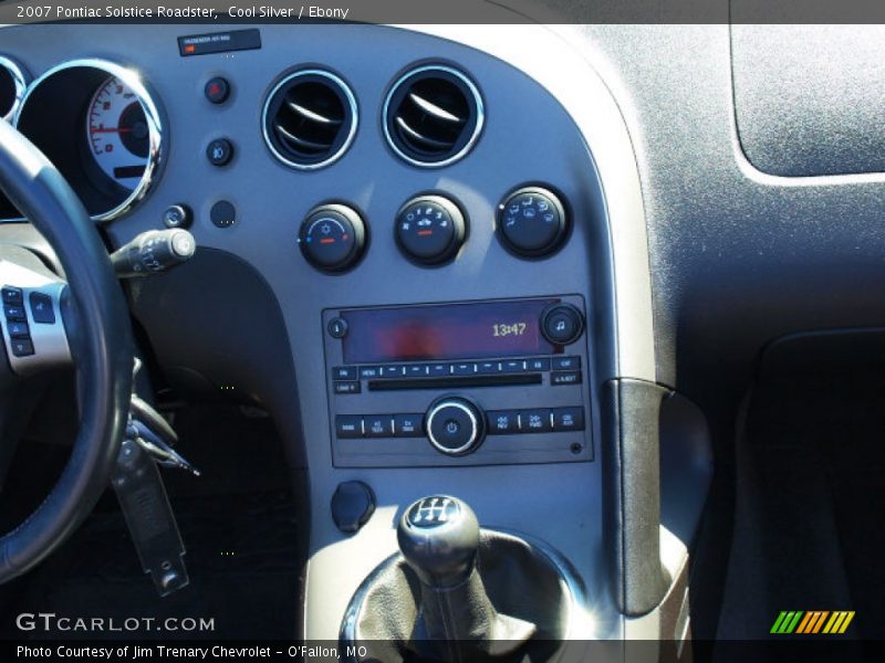 Cool Silver / Ebony 2007 Pontiac Solstice Roadster