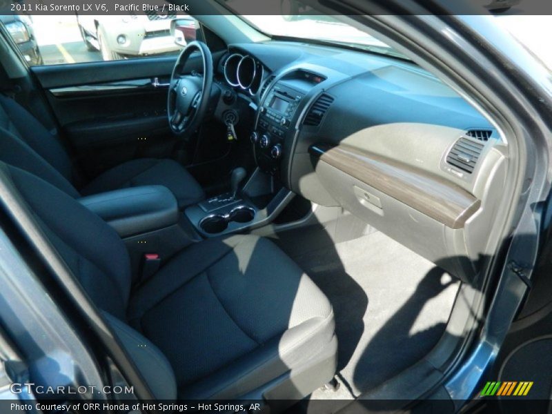 Pacific Blue / Black 2011 Kia Sorento LX V6