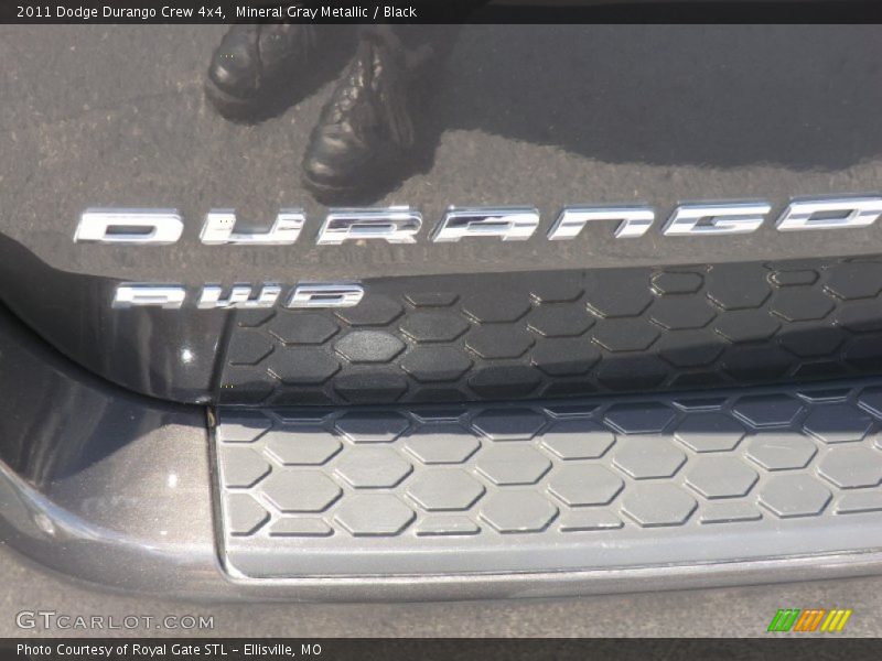 Mineral Gray Metallic / Black 2011 Dodge Durango Crew 4x4