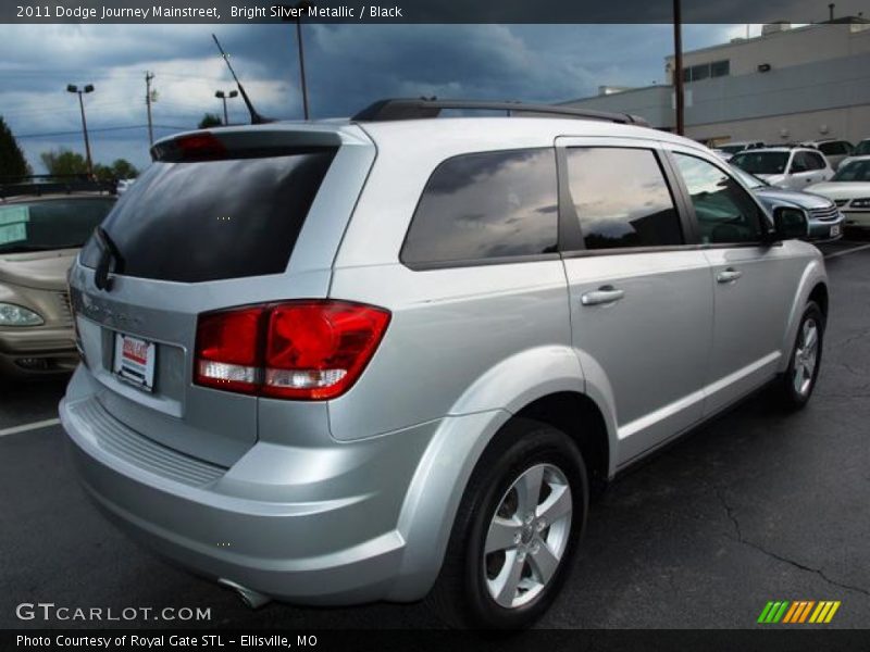 Bright Silver Metallic / Black 2011 Dodge Journey Mainstreet