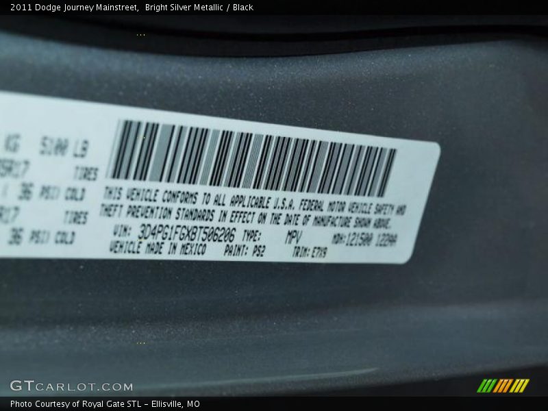 Bright Silver Metallic / Black 2011 Dodge Journey Mainstreet