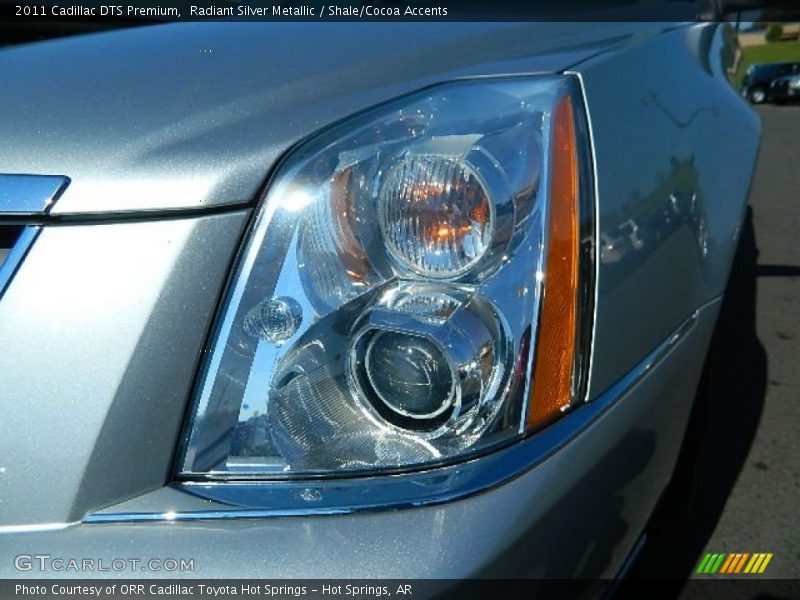 Radiant Silver Metallic / Shale/Cocoa Accents 2011 Cadillac DTS Premium