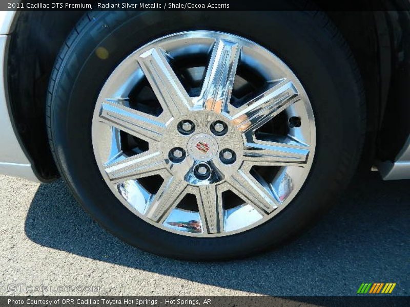 Radiant Silver Metallic / Shale/Cocoa Accents 2011 Cadillac DTS Premium