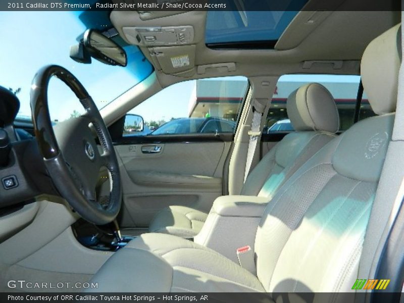 Radiant Silver Metallic / Shale/Cocoa Accents 2011 Cadillac DTS Premium