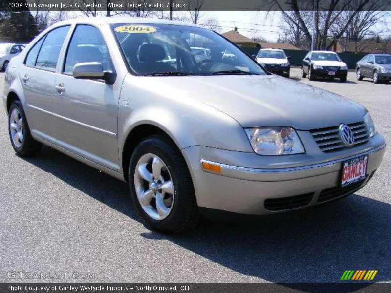 Wheat Beige Metallic / Black 2004 Volkswagen Jetta GL Sedan