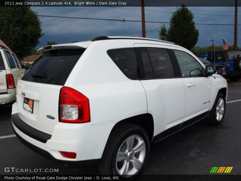 Bright White / Dark Slate Gray 2011 Jeep Compass 2.4 Latitude 4x4