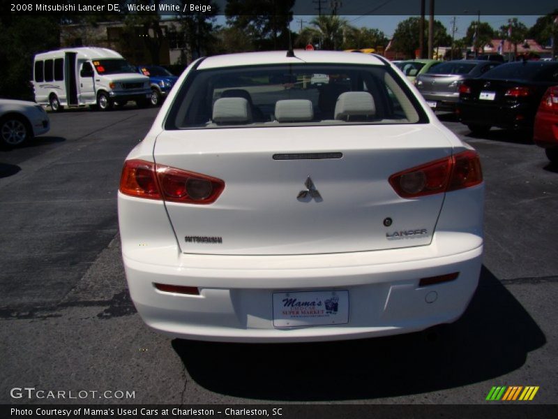 Wicked White / Beige 2008 Mitsubishi Lancer DE