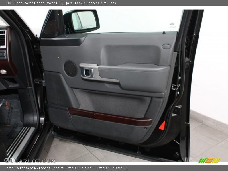 Door Panel of 2004 Range Rover HSE