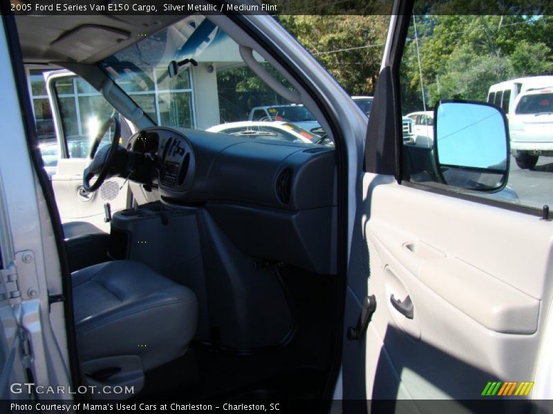 Silver Metallic / Medium Flint 2005 Ford E Series Van E150 Cargo