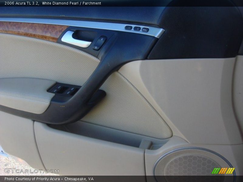 White Diamond Pearl / Parchment 2006 Acura TL 3.2
