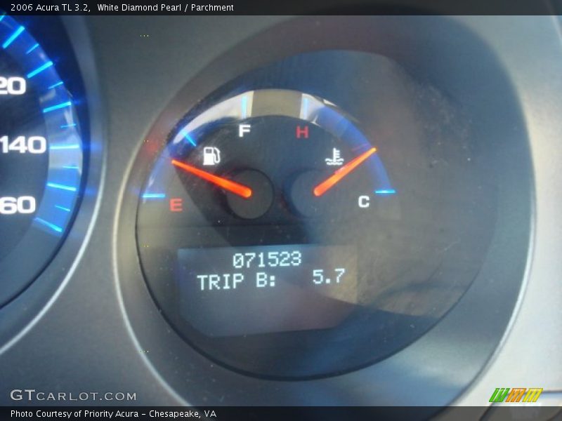 White Diamond Pearl / Parchment 2006 Acura TL 3.2