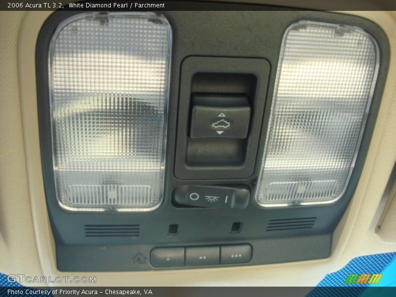 White Diamond Pearl / Parchment 2006 Acura TL 3.2