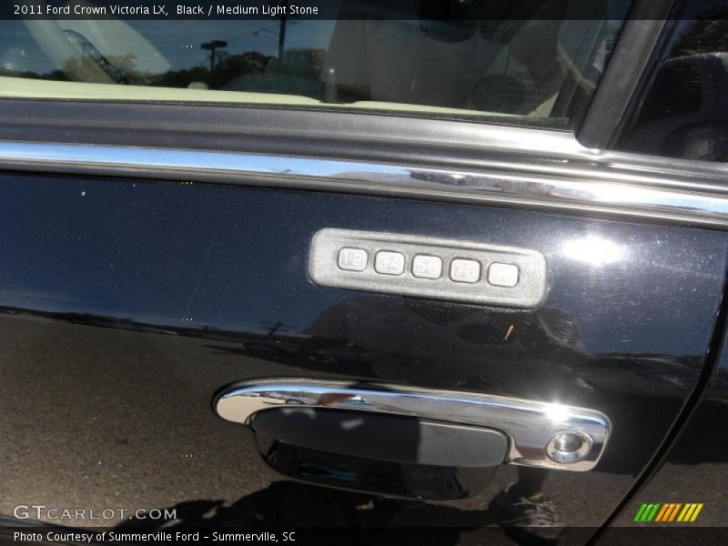 Black / Medium Light Stone 2011 Ford Crown Victoria LX