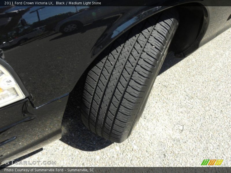 Black / Medium Light Stone 2011 Ford Crown Victoria LX