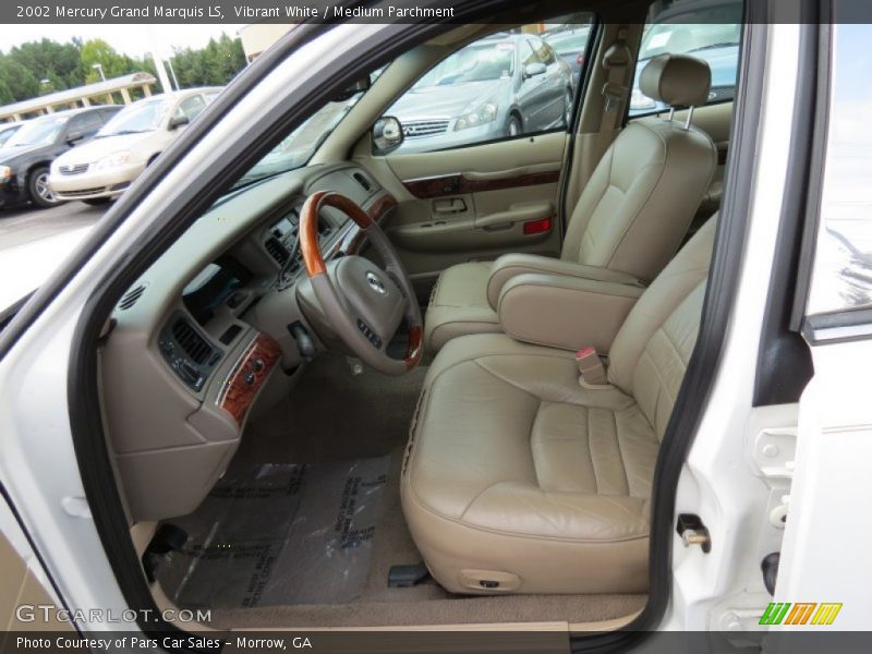 Vibrant White / Medium Parchment 2002 Mercury Grand Marquis LS