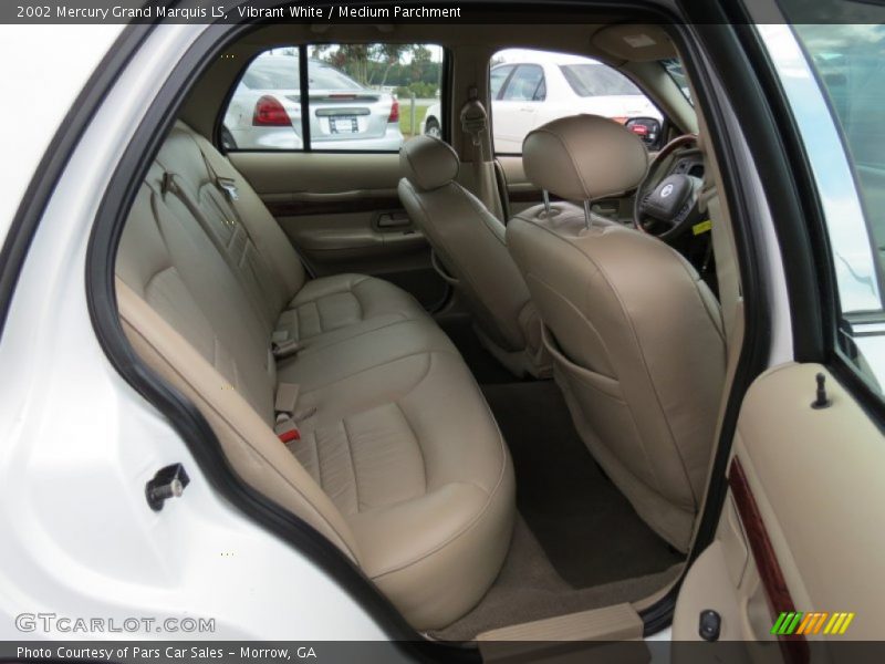 Vibrant White / Medium Parchment 2002 Mercury Grand Marquis LS