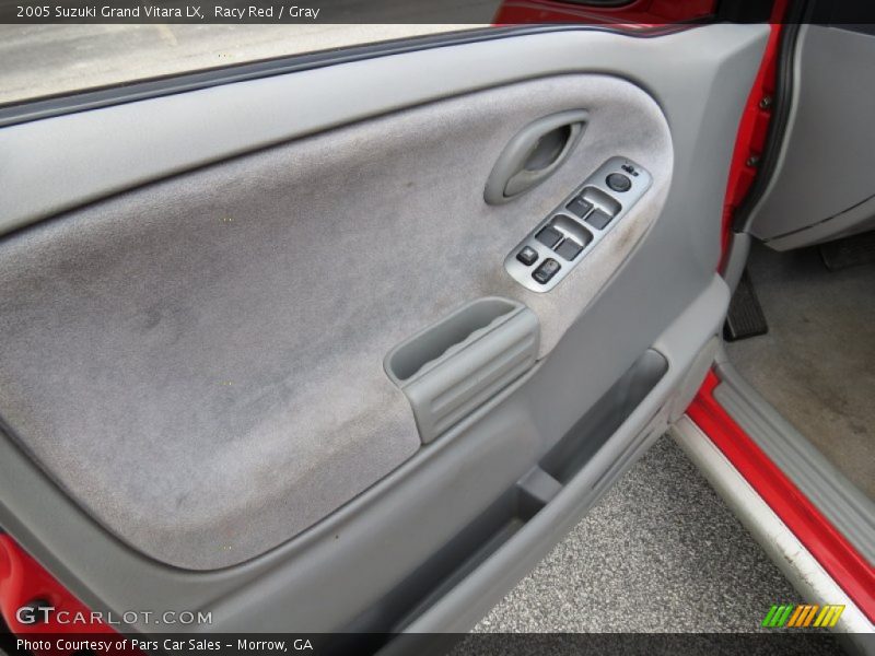 Racy Red / Gray 2005 Suzuki Grand Vitara LX