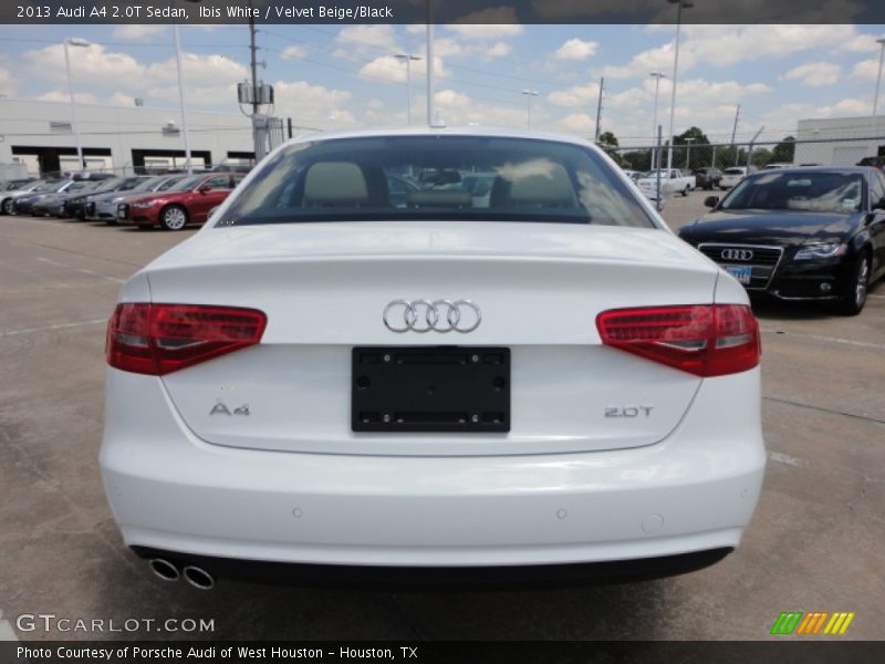 Ibis White / Velvet Beige/Black 2013 Audi A4 2.0T Sedan