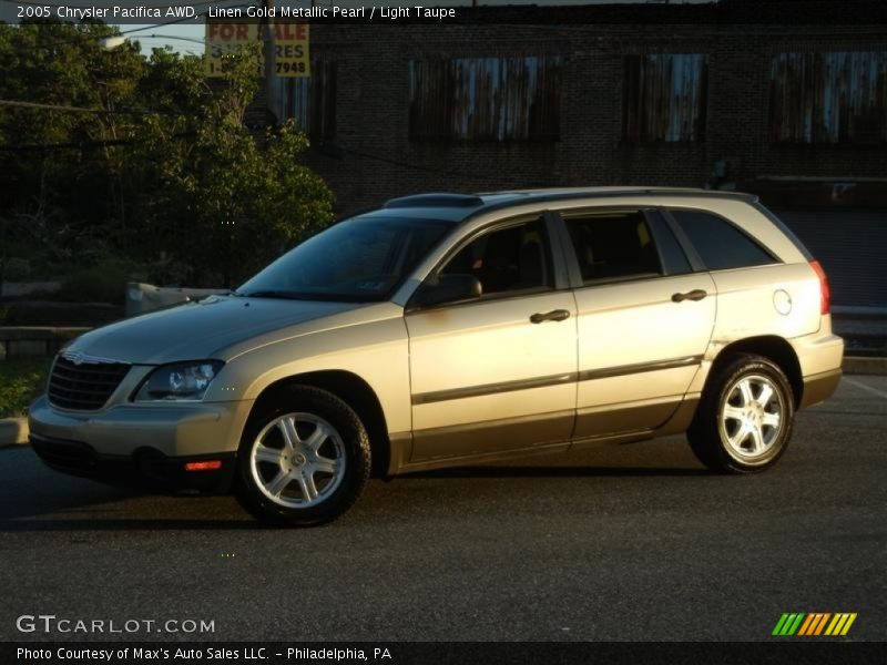 Linen Gold Metallic Pearl / Light Taupe 2005 Chrysler Pacifica AWD