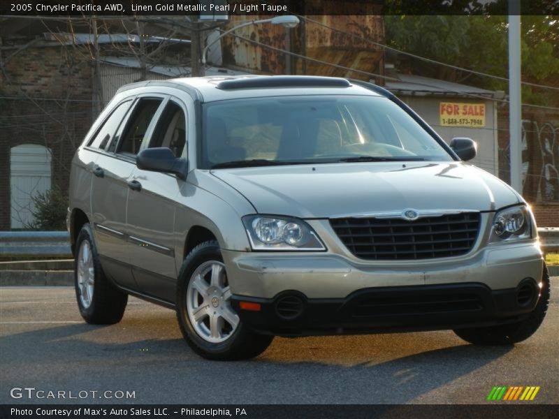 Linen Gold Metallic Pearl / Light Taupe 2005 Chrysler Pacifica AWD