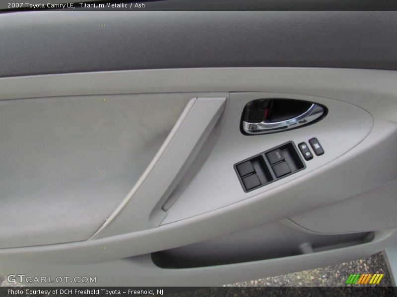 Titanium Metallic / Ash 2007 Toyota Camry LE