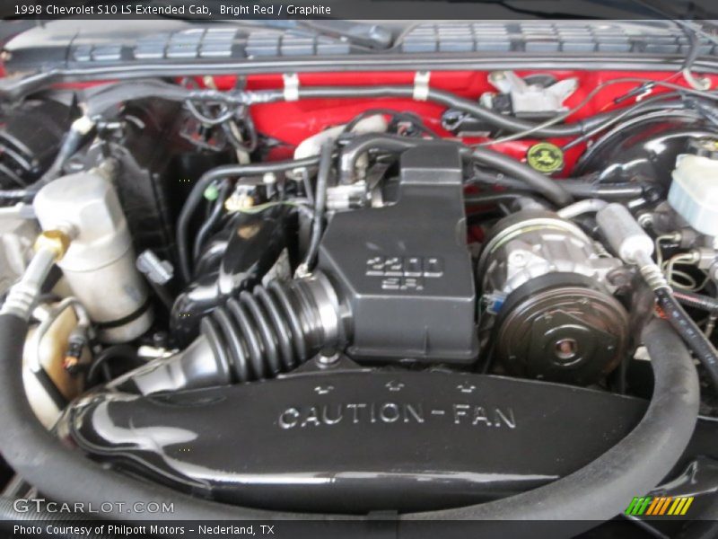  1998 S10 LS Extended Cab Engine - 2.2 Liter OHV 8-Valve 4 Cylinder