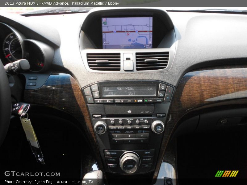 Controls of 2013 MDX SH-AWD Advance