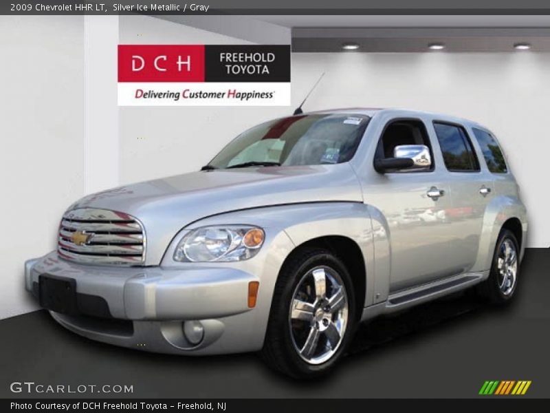 Silver Ice Metallic / Gray 2009 Chevrolet HHR LT