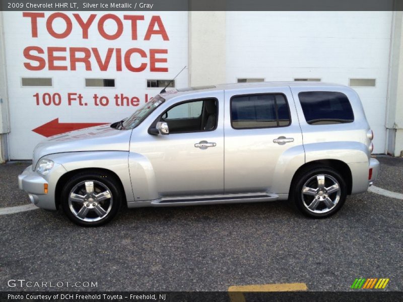 Silver Ice Metallic / Gray 2009 Chevrolet HHR LT